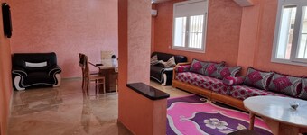 Apartment annasr 3 comfortable rooms 15 minutes from beach saidia