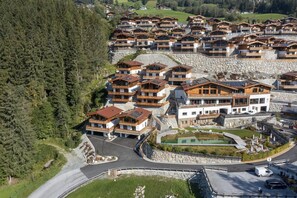 Exterior - Chalet in Neukirchen near Ski Lift (Neukirchen)