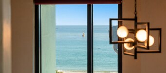 Capella Oceanview Spa Resort Goseong