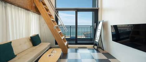 Habitación básica, 1 habitación (Room 303 (Ocean View/Spa/BBQ)) | 1 habitación y wifi gratis