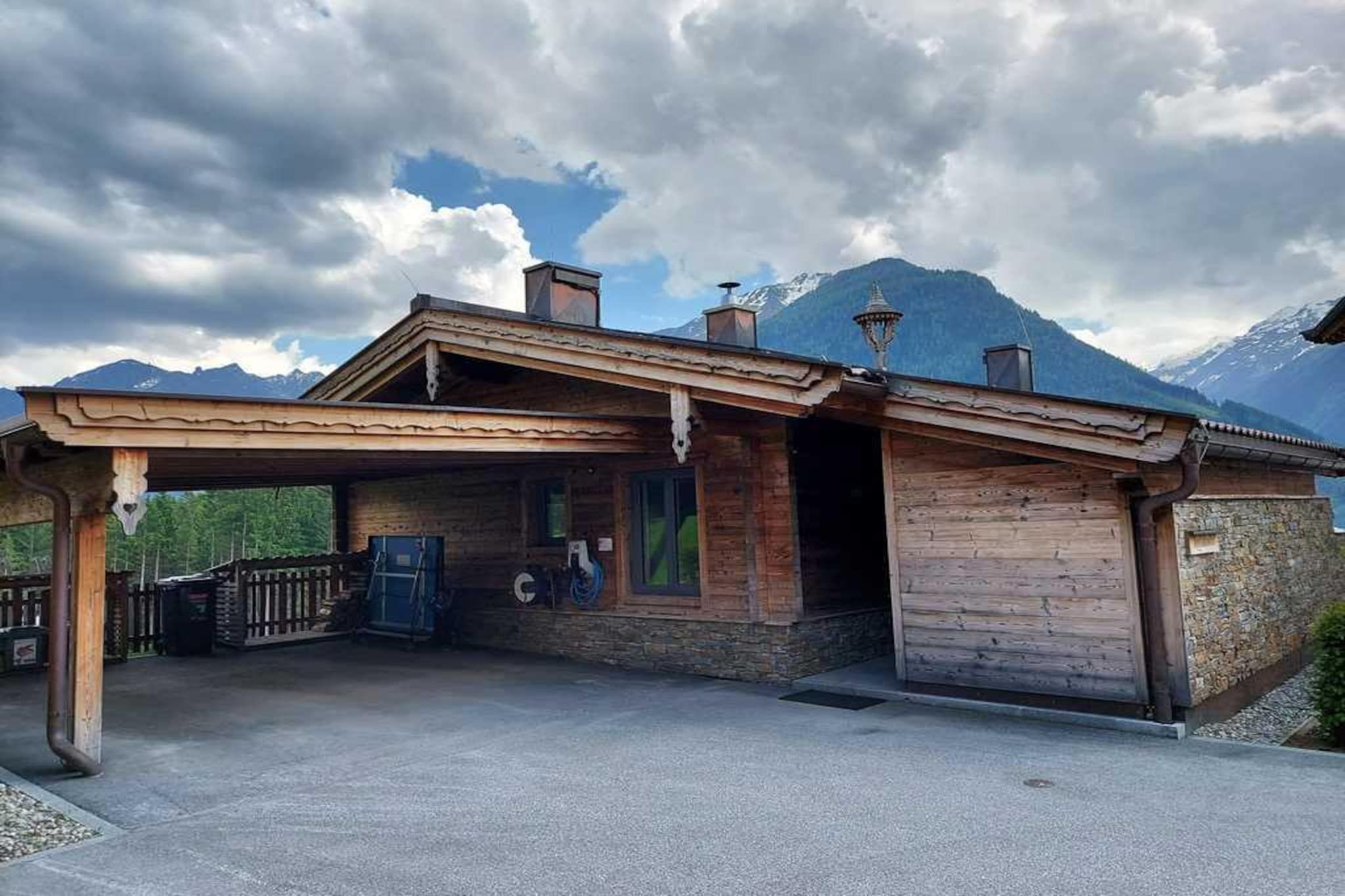 Extérieur maison de vacances [été]