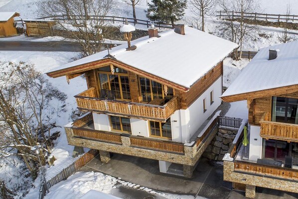 Holiday Home Exterior [winter]