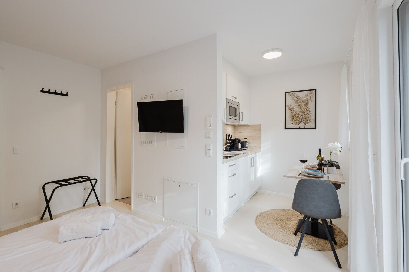 1 Schlafzimmer, Schreibtisch, WLAN, Bettwäsche