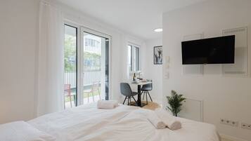 1 Schlafzimmer, Schreibtisch, WLAN, Bettwäsche