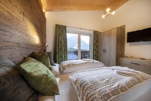 4 bedrooms, free WiFi