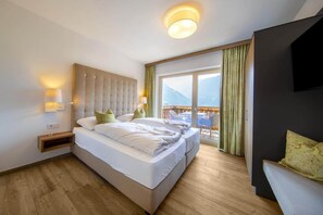 4 camere, Wi-Fi gratuito
