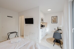 1 chambre, bureau, Wi-Fi, draps fournis