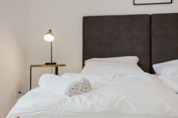1 chambre, bureau, Wi-Fi, literie fournie
