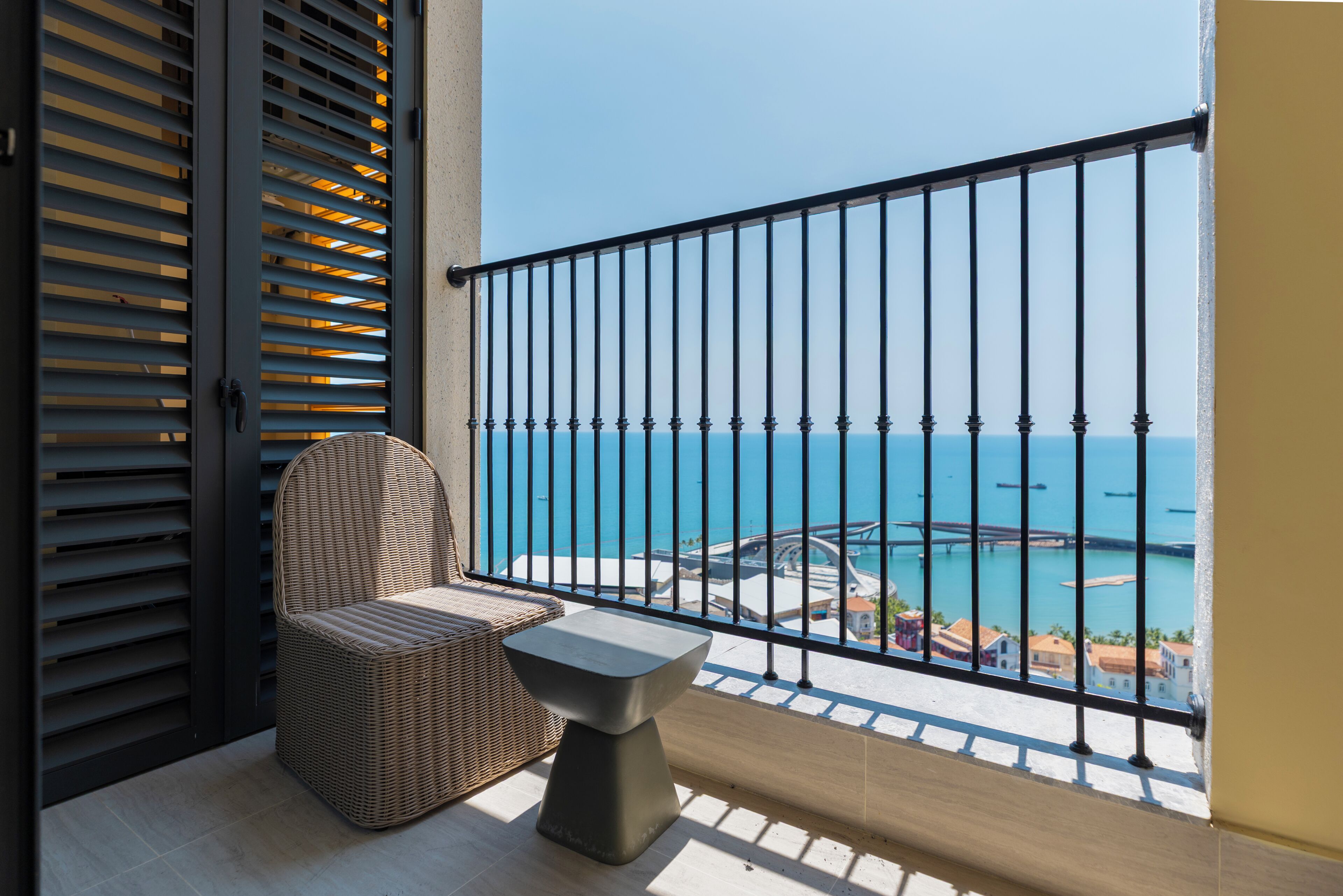 Luxury Apartment, 1 Bedroom, Balcony, Beach View | Terrace/patio
