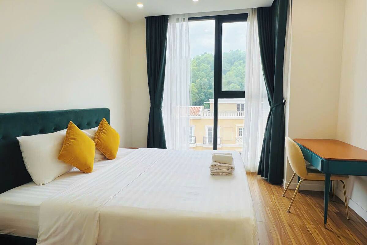Family Apartment, Balcony, City View | 1 bedroom, desk, blackout drapes, soundproofing