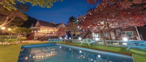 Basic Room, 1 Bedroom (B201 (Private BBQ)) | 1 bedroom, free WiFi