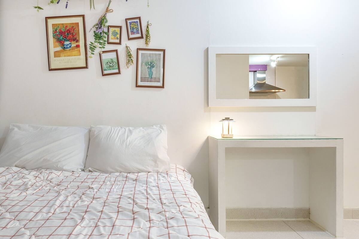 Habitación básica, 1 habitación (B102 (Private BBQ)) | 1 dormitorio y wifi gratis