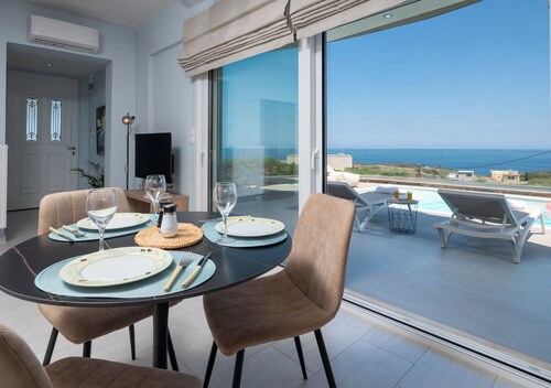 La Mer de Crete Suite private pool & sea view