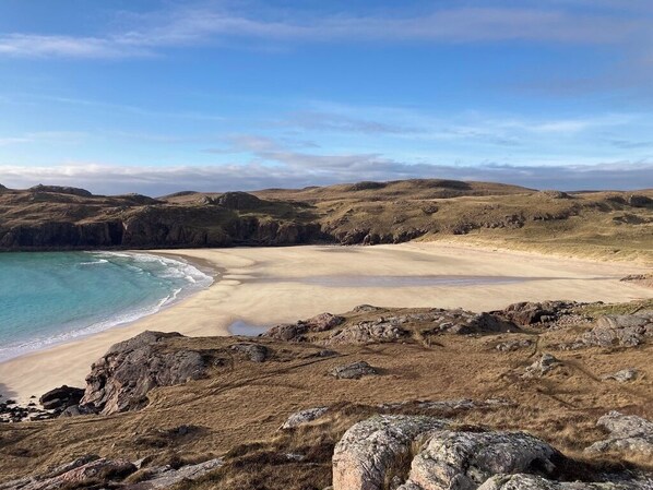 Una playa cerca, toallas de playa