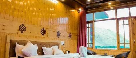 Premium Balcony Room