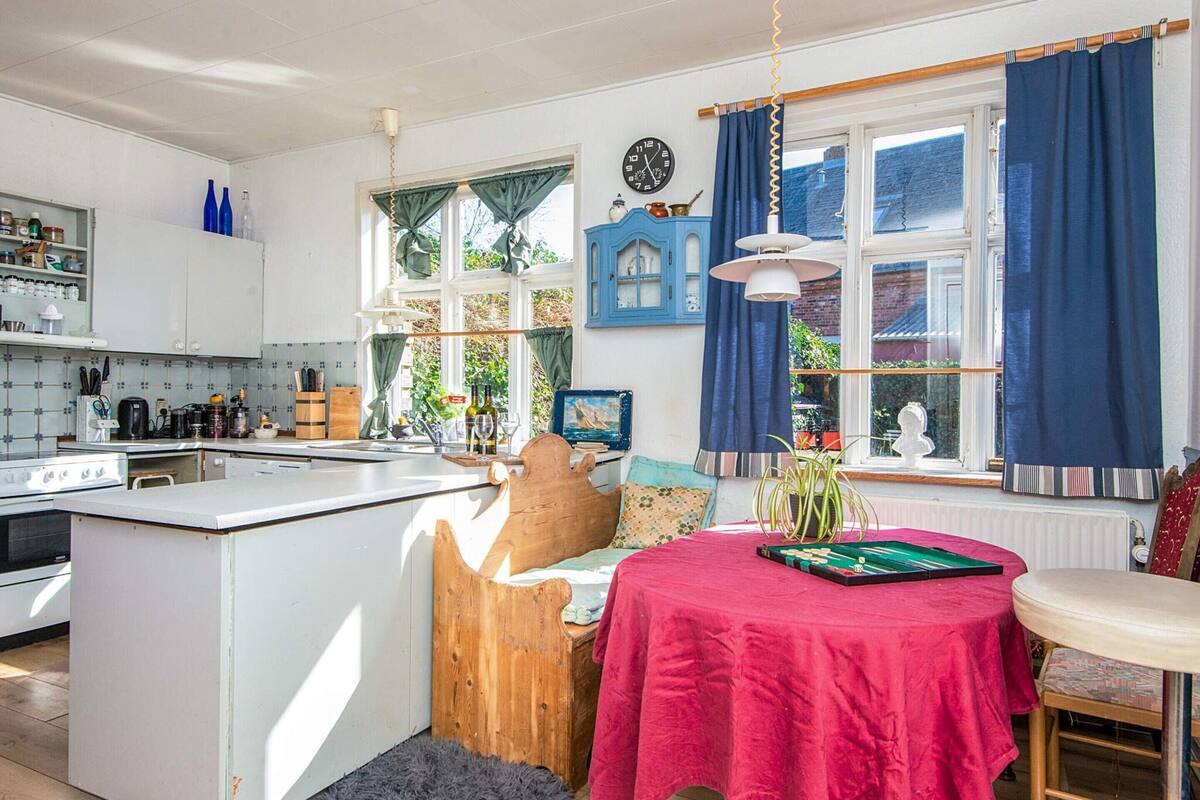 Hus Deluxe - 1 sovrum | Eget kök | Kylskåp, mikrovågsugn och kaffe- och tebryggare