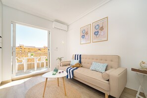 Unclassified image, 3 of 20, button - Cozy 1-bedroom apartment in pleasant La Mata with WiFi, AC (La Mata)