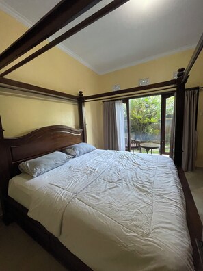 1 bedroom, free WiFi, bed sheets