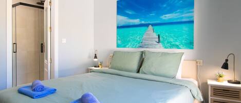 2 Schlafzimmer, Schreibtisch, Internetzugang