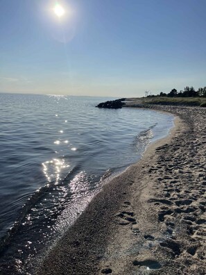 Beach - Lovely cottage close to beach and forest (Nakskov)