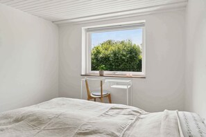 3 soverom, strykejern/-brett og wi-fi (inkludert)