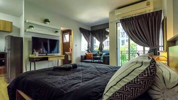 1 bedroom, iron/ironing board, internet