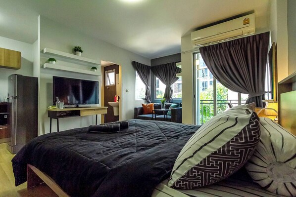 1 bedroom, iron/ironing board, internet - TC Contel At BTS Onnut Century (Krung Thep Maha Nakhon)