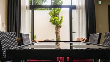 Superior Villa, 1 Bedroom, Terrace | In-room dining