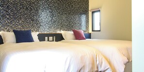 Superior Villa, 1 Bedroom, Jetted Tub | Individually decorated, individually furnished, free WiFi, bed sheets