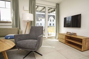 Télévision, chaîne hi-fi