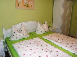 Ferienhaus | 2 Schlafzimmer, individuell eingerichtet
