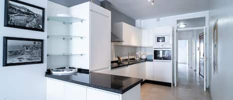 Fridge, microwave, oven, dishwasher