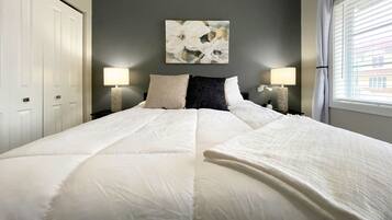 2 bedrooms, iron/ironing board, WiFi, bed sheets