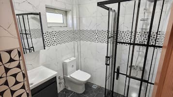 Classic Room, Sea View | Premium bedding, minibar, soundproofing, iron/ironing board