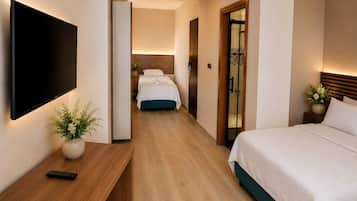 Family Room, Sea View | Premium bedding, minibar, soundproofing, iron/ironing board