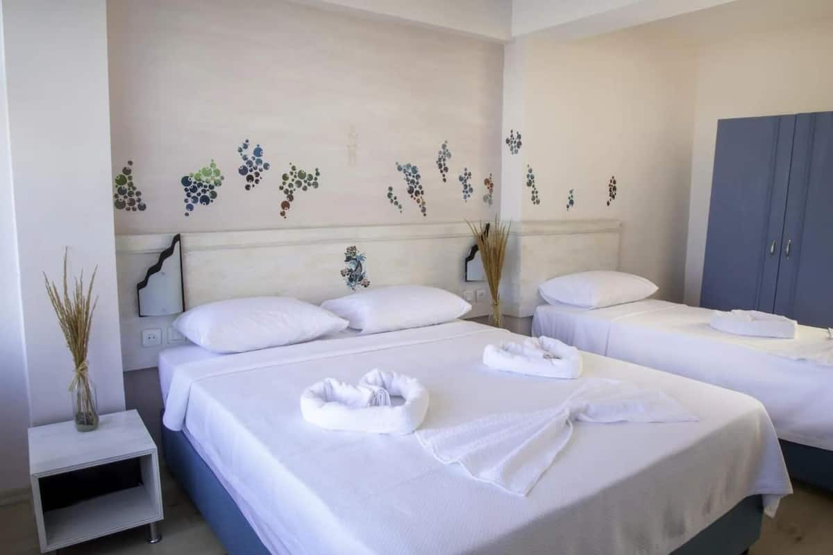 Classic Room, Sea View | Premium bedding, minibar, soundproofing, iron/ironing board