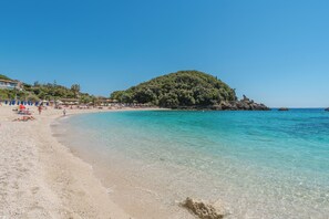 Beach nearby - Theros Blu (Parga)