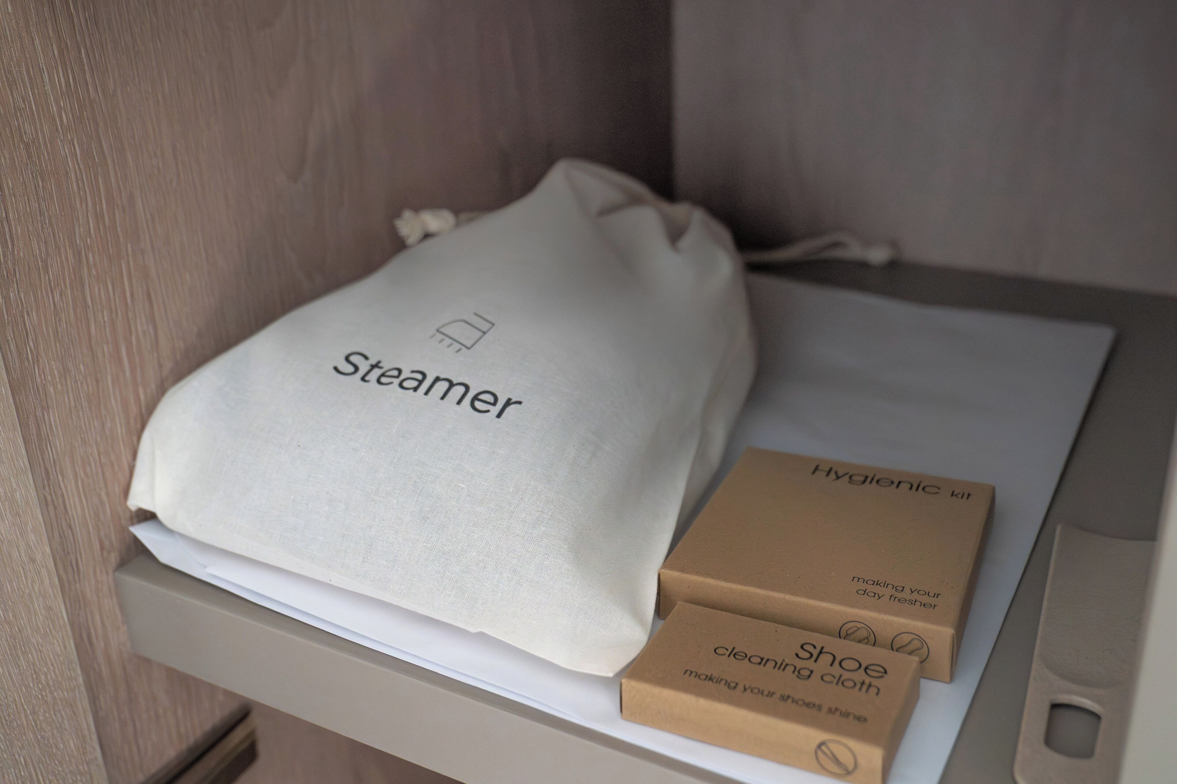 Habitación Premium, vista a la laguna | Ropa de cama de alta calidad y minibar 