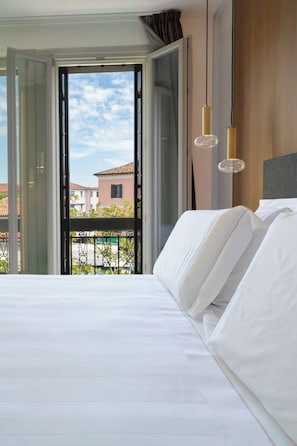 Literie de qualité supérieure, minibar, coffres-forts dans les chambres