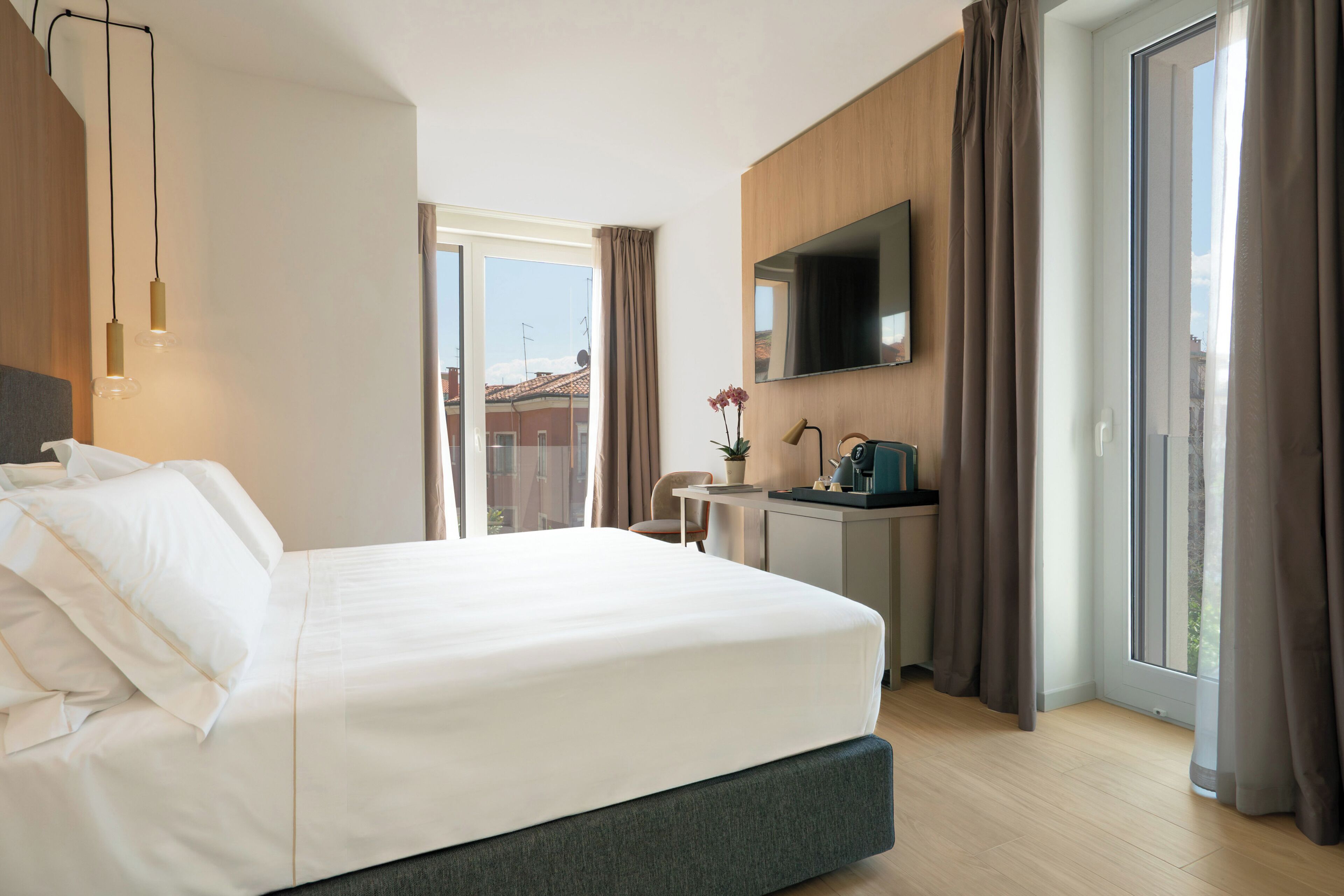 Premium Terrace Lagoon View | Biancheria da letto di alta qualità, minibar, cassaforte in camera