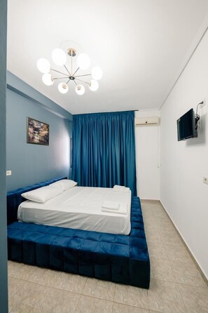 Comfort Double Room | Free WiFi - Sea Hotel (Ksamil)