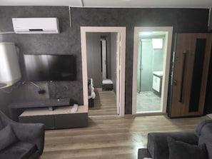 Departamento clásico | 1 habitación, espacio para trabajar con laptop y wifi gratis