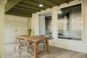 Dining - w* | Remarkable 1BR w/ Terrace in Miraflores (Miraflores)
