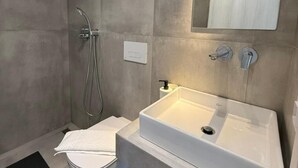Room, 1 Bedroom, Terrace | Bathroom - Room-villa Maria Lux One Bedroom Apartme (Nea Propontida)
