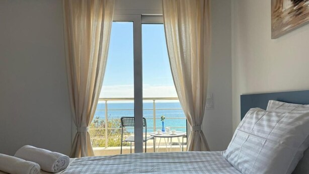 Room, 2 Bedrooms, Balcony, City View - Room-villa Maria Lux Apartments by Bookv (Nea Propontida)