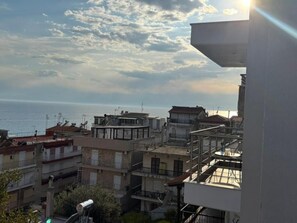 客房, 2 間臥室, 露台, 城市景 | 外觀