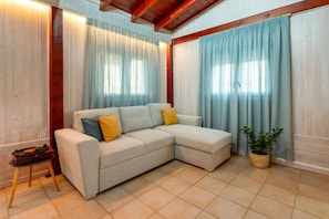 Apartamento, 2 quartos, para fumantes, sacada | Sala de estar