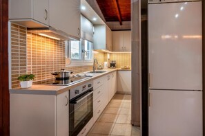 Appartement, 2 chambres, fumeurs, balcon | Intérieur