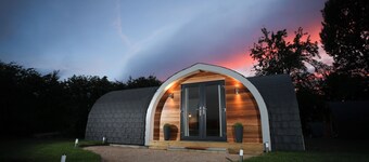 Cardamon Pod Self-Catering glamping in Suffolk