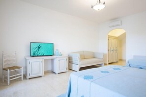 Couette en duvet d'oie, bureau, draps fournis